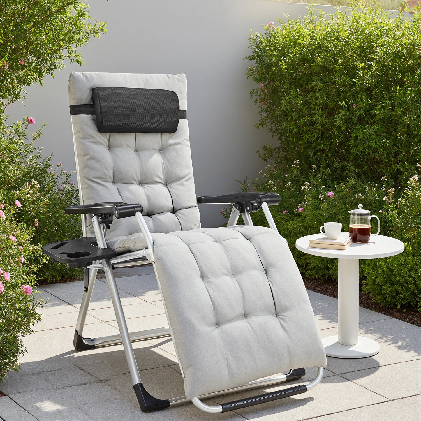 Set of 2 Portable Outdoor Garden Recliners with Cup Holder and Adjustable Pillow
