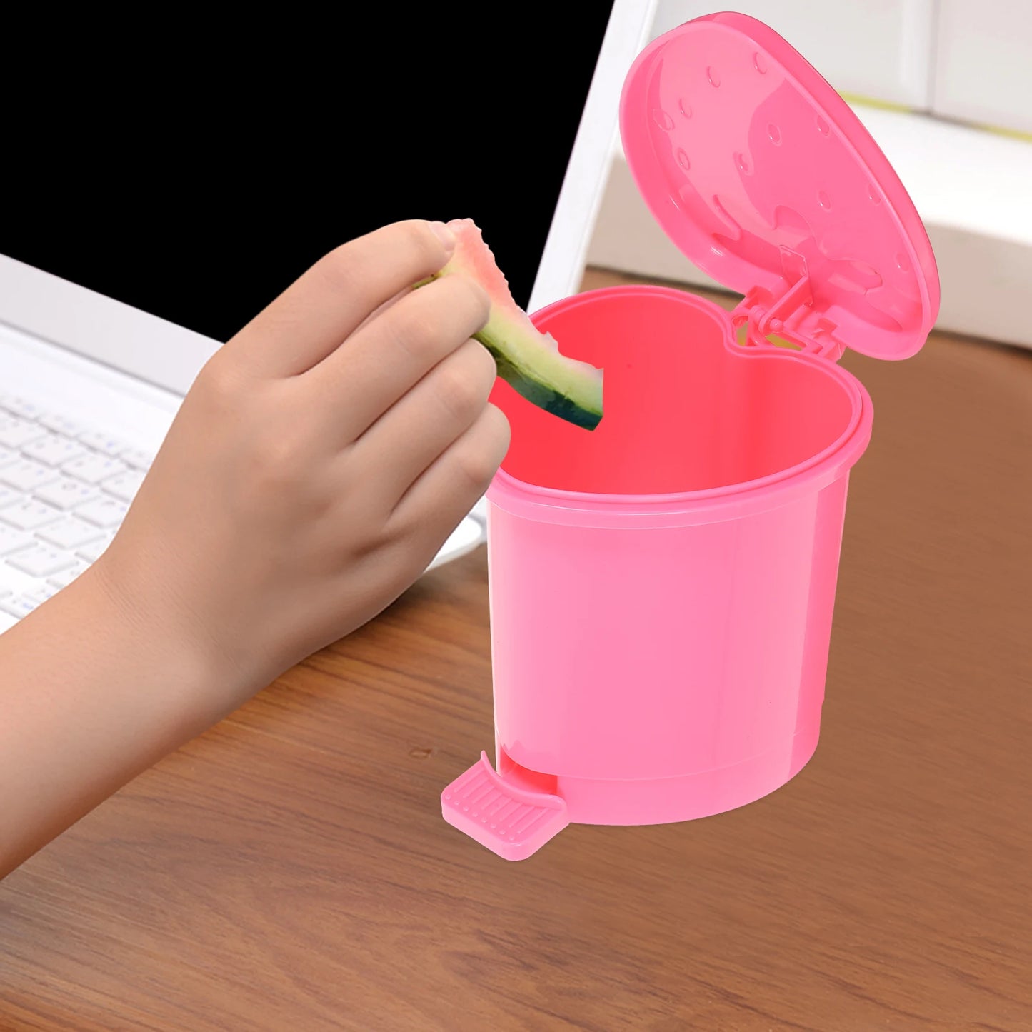 Strawberry Pop-Up Trash Bin